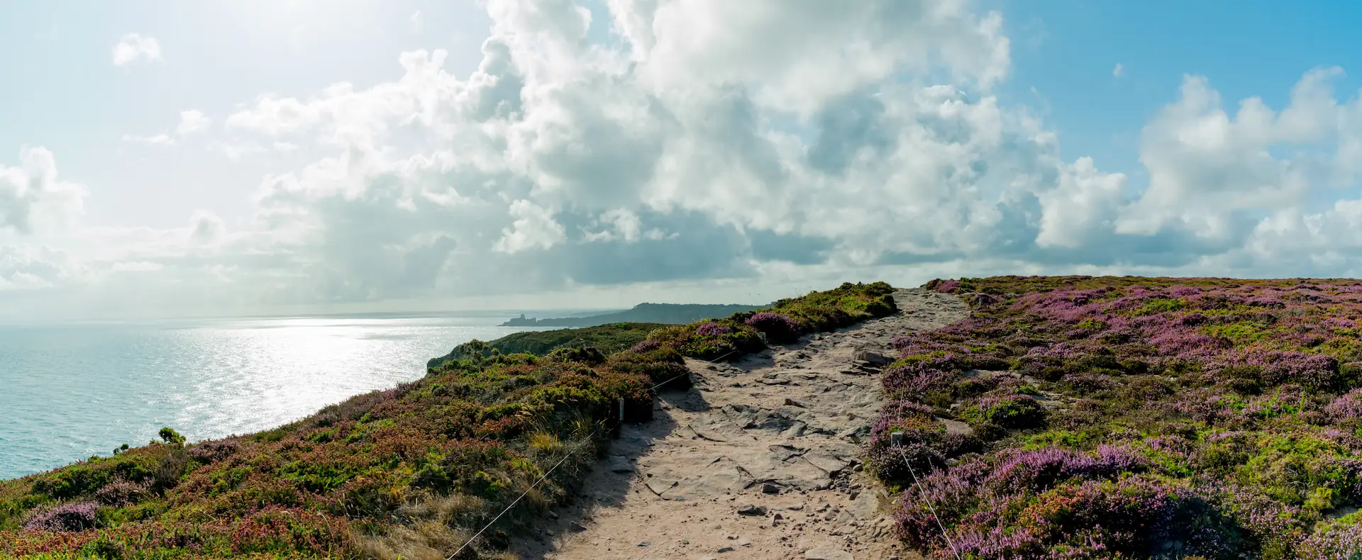 Sentier de Randonnée sur la cote en Bretagne Nord